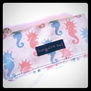 Bungalow Seahorse Wallet